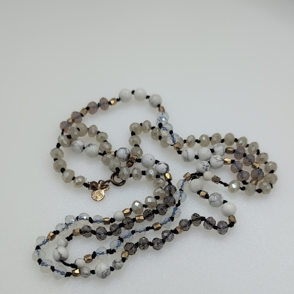 LOFT White and Gray Necklace Elegant Jewelry - Picture 4 of 5